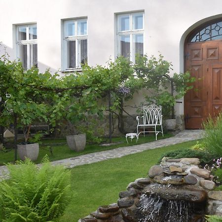 Lovecky Apartman Na Namesti Ve Frenstate Pod Radhostem Frenštát pod Radhoštěm Zewnętrze zdjęcie