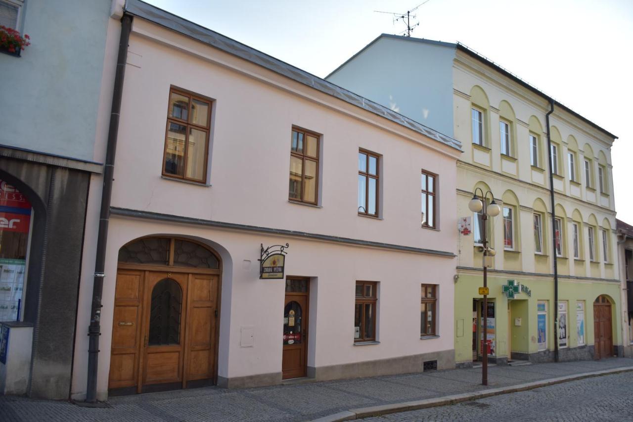 Lovecky Apartman Na Namesti Ve Frenstate Pod Radhostem Frenštát pod Radhoštěm Zewnętrze zdjęcie