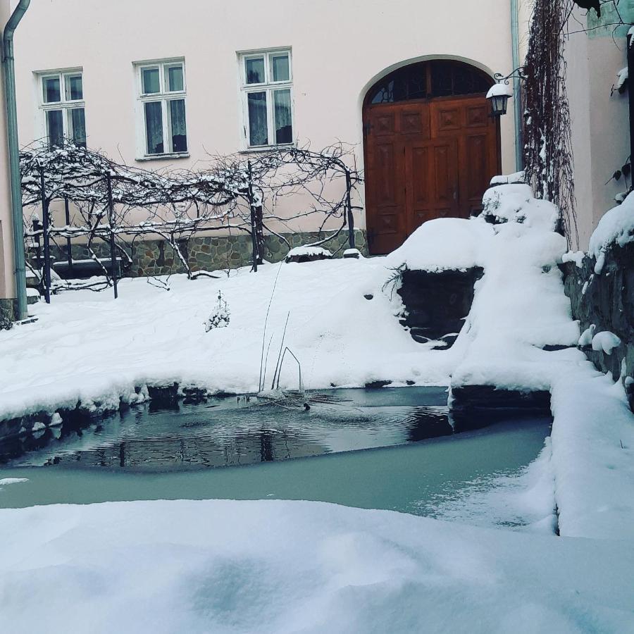 Lovecky Apartman Na Namesti Ve Frenstate Pod Radhostem Frenštát pod Radhoštěm Zewnętrze zdjęcie